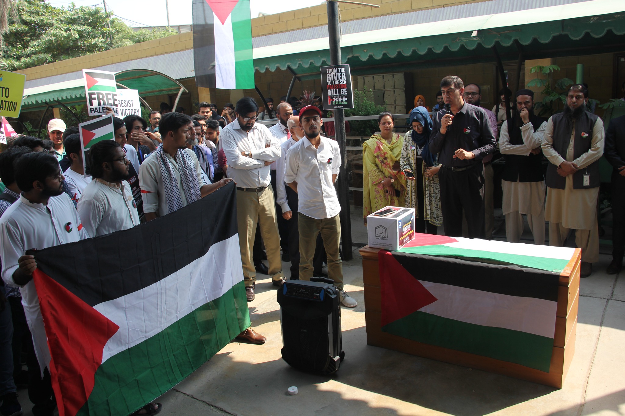 UIT Family Unites in Support: A Heartfelt Event for Palestine