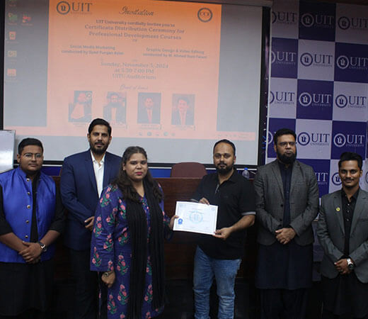 Social-Media-Marketing-Image_Eight